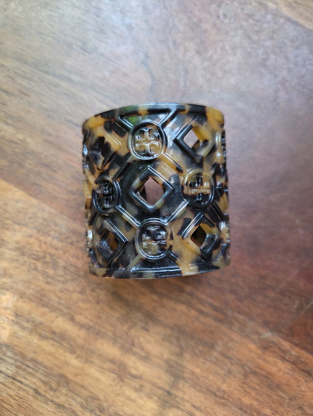 Tory Burch Tortoise Shell Pattern Resin Cuff Bracelet